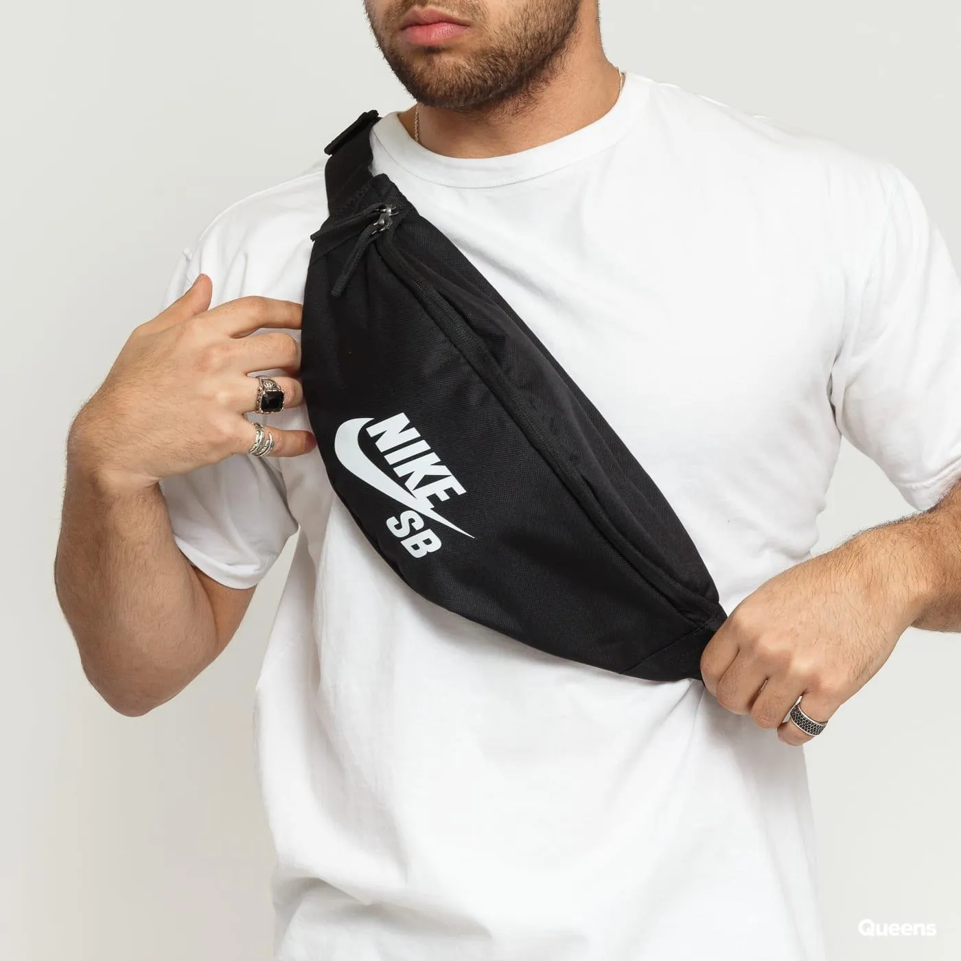 Heritage Hip Pack (Black)